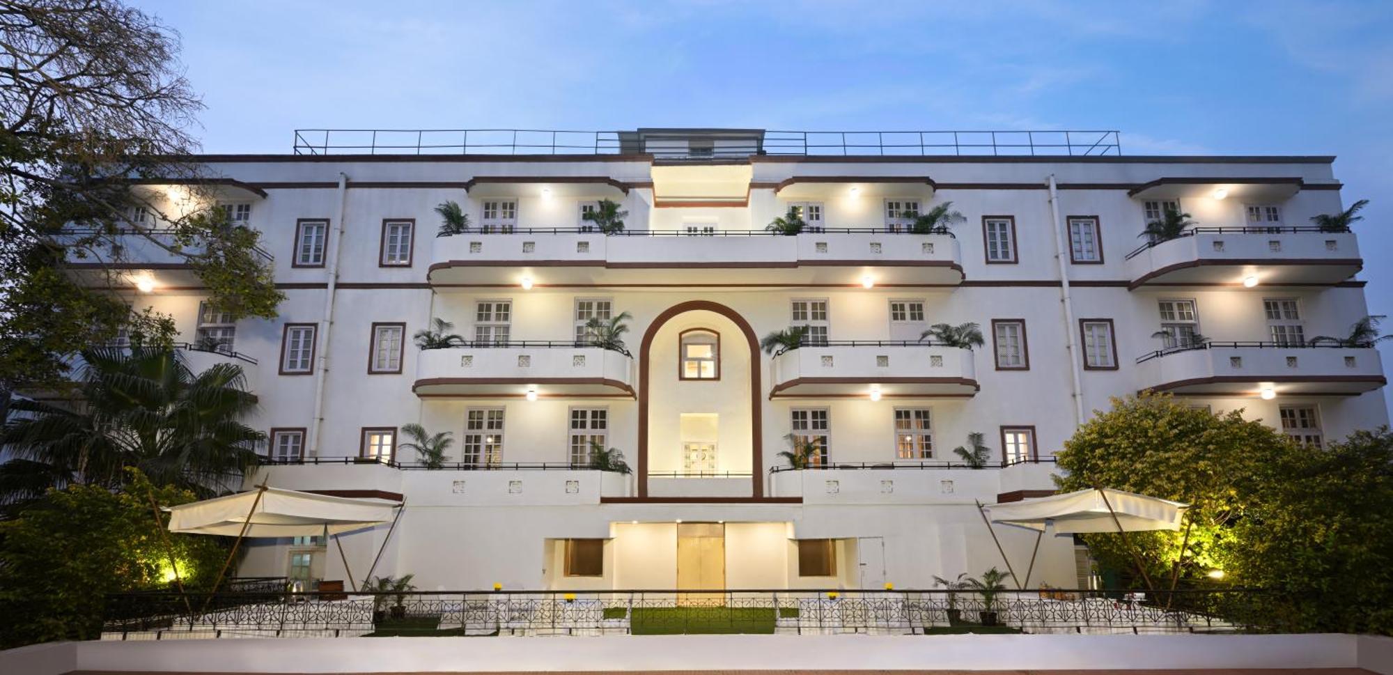 Ambassador, New Delhi - Ihcl Seleqtions Hotel Bagian luar foto The hotel's facade