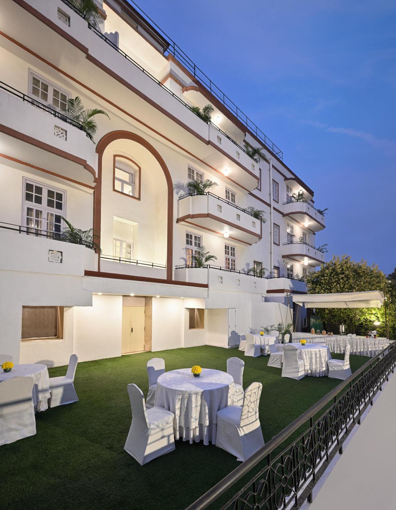 Ambassador, New Delhi - Ihcl Seleqtions Hotel Bagian luar foto The Imperial Hotel