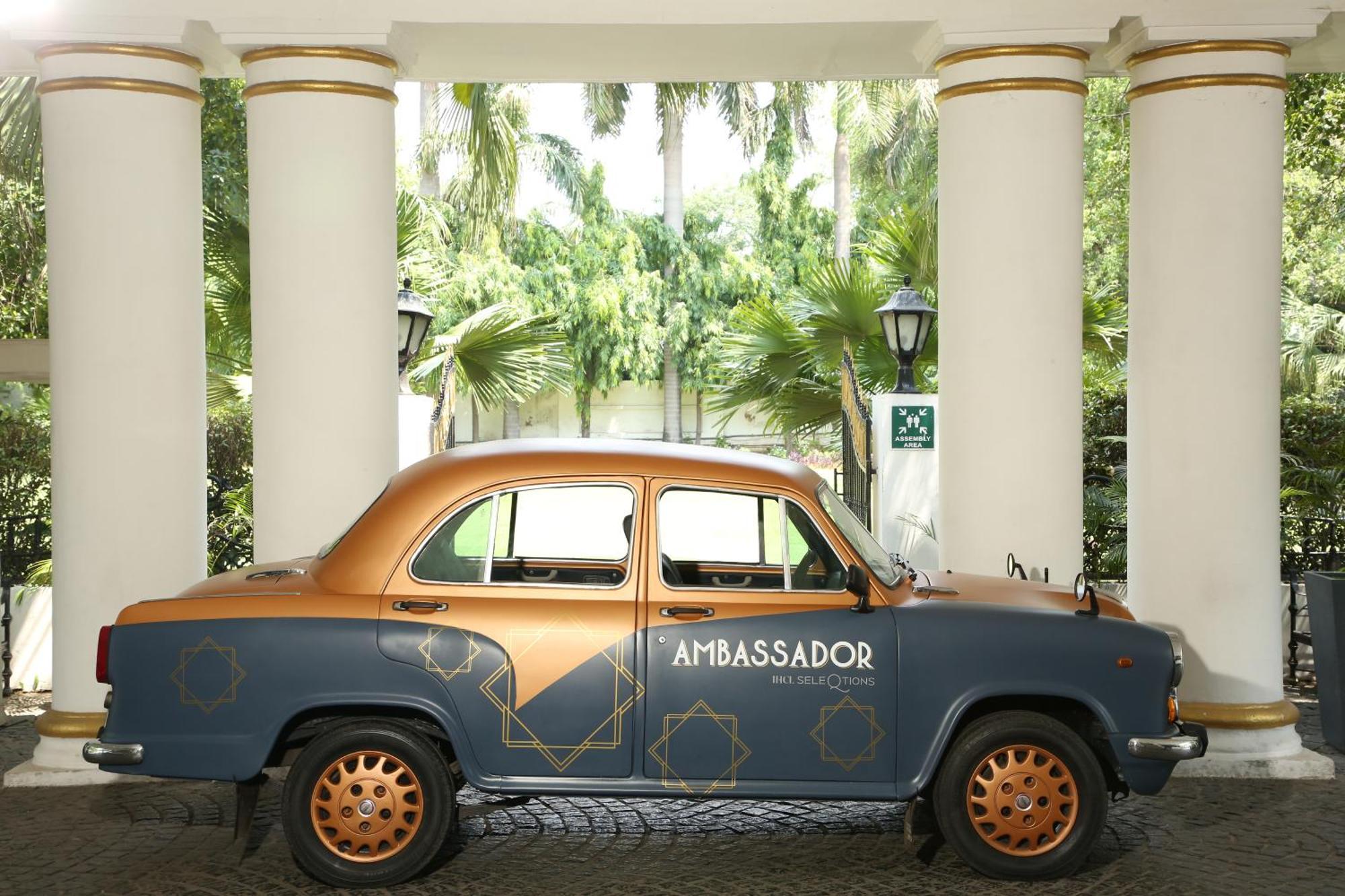 Ambassador, New Delhi - Ihcl Seleqtions Hotel Bagian luar foto Ambassador car