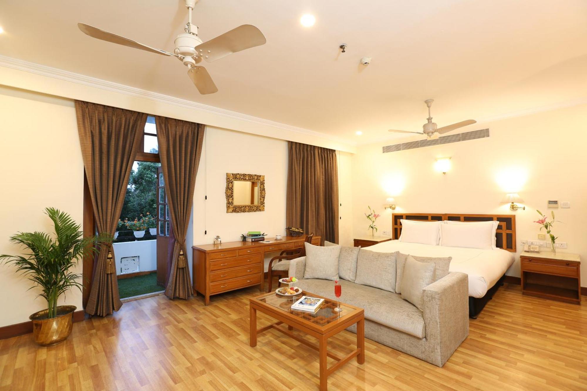 Ambassador, New Delhi - Ihcl Seleqtions Hotel Bagian luar foto