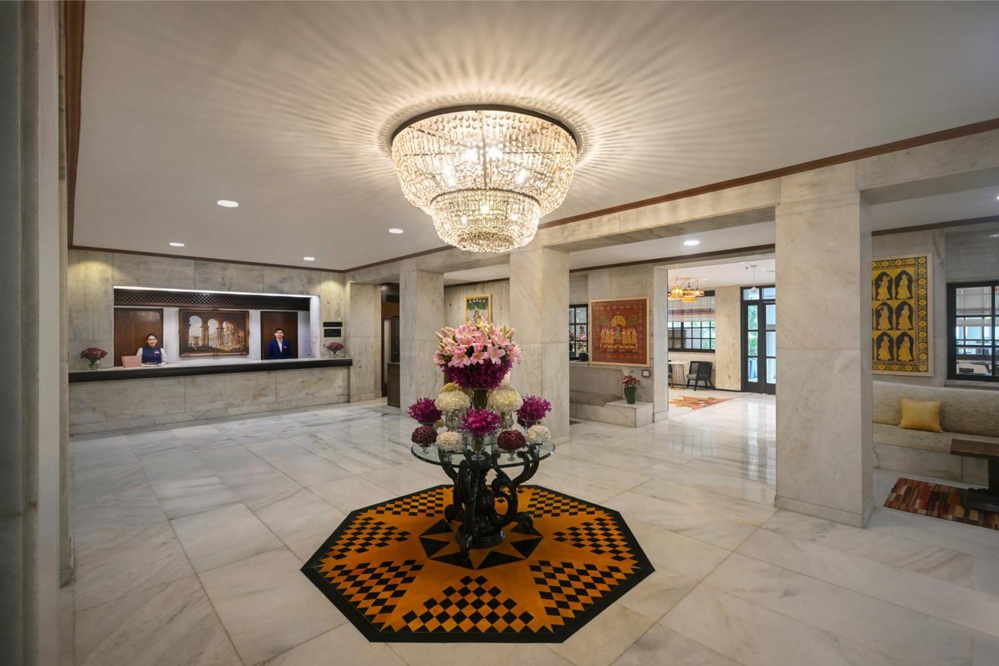 Ambassador, New Delhi - Ihcl Seleqtions Hotel Bagian luar foto Lobby